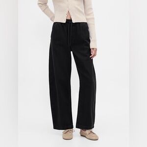 GAP | High Rise Barrel Pants/Jeans